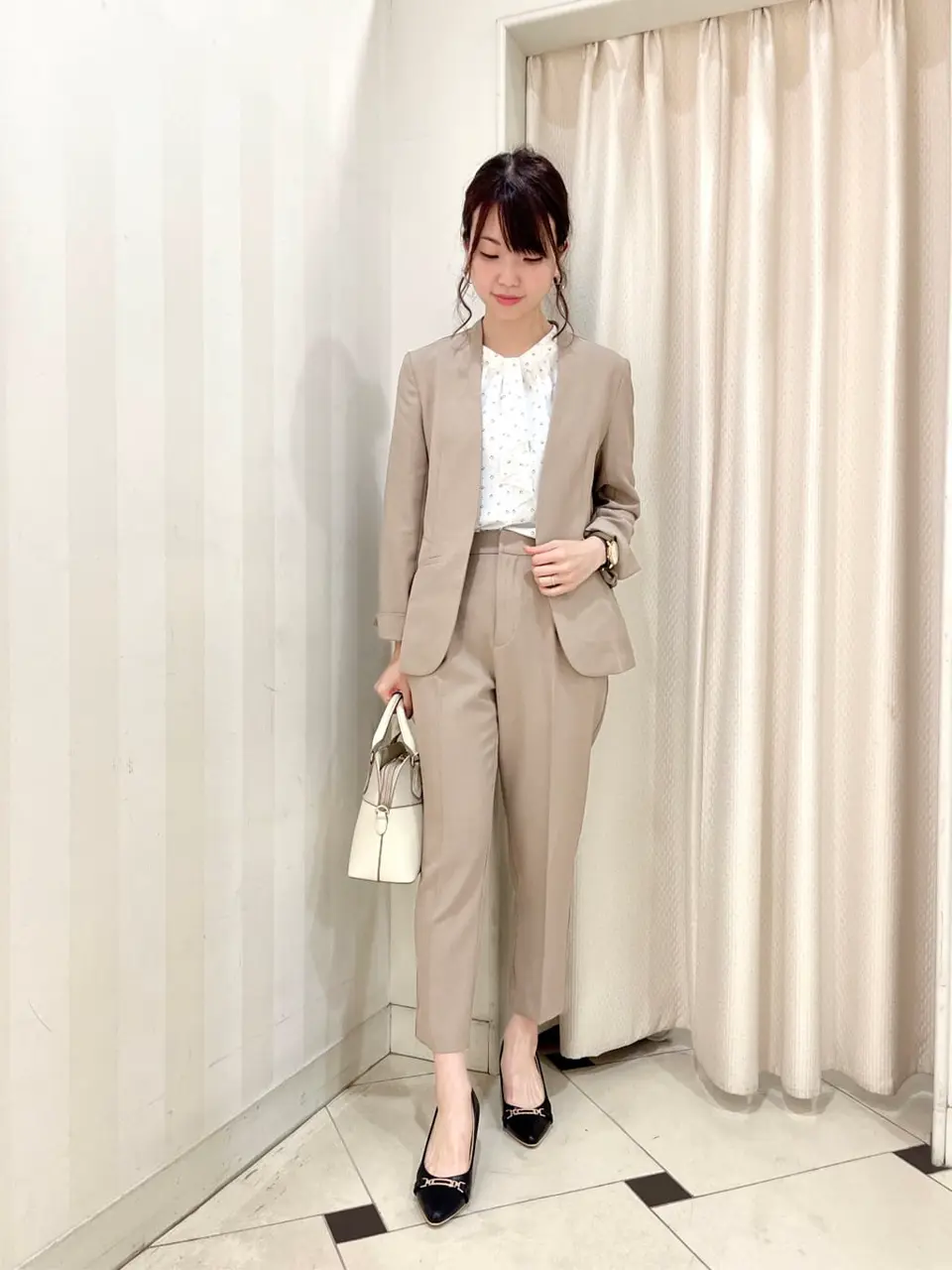 ANY SIS 金井 コーディネート画像