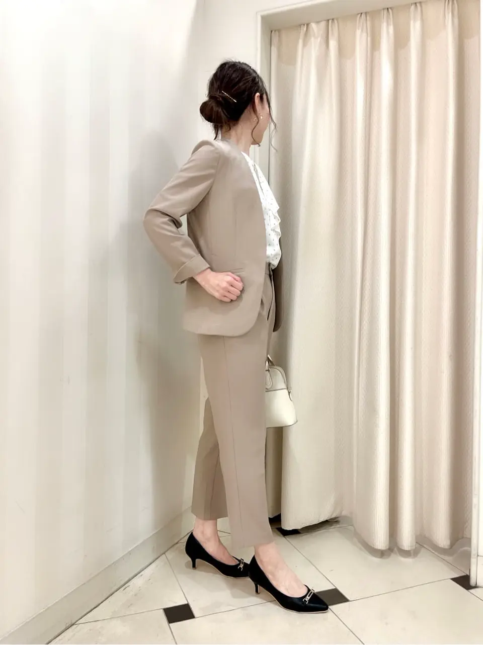 ANY SIS 金井 コーディネート画像