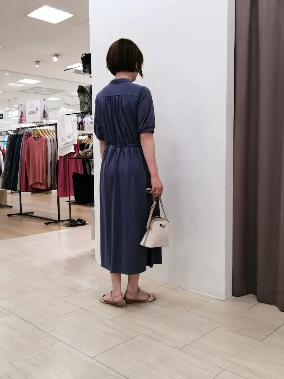 ANY SIS N コーディネート画像