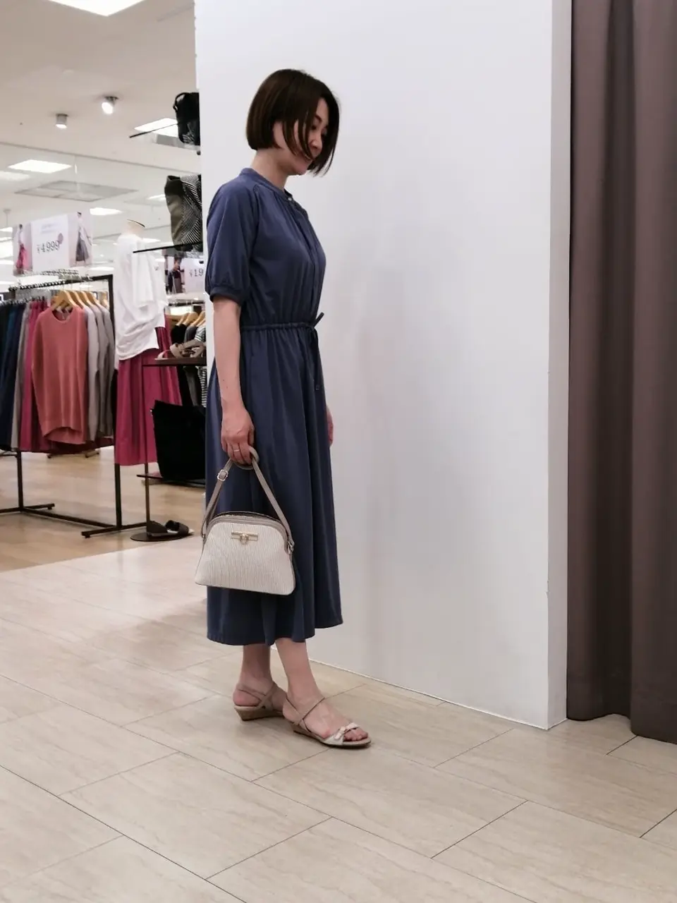 ANY SIS N コーディネート画像