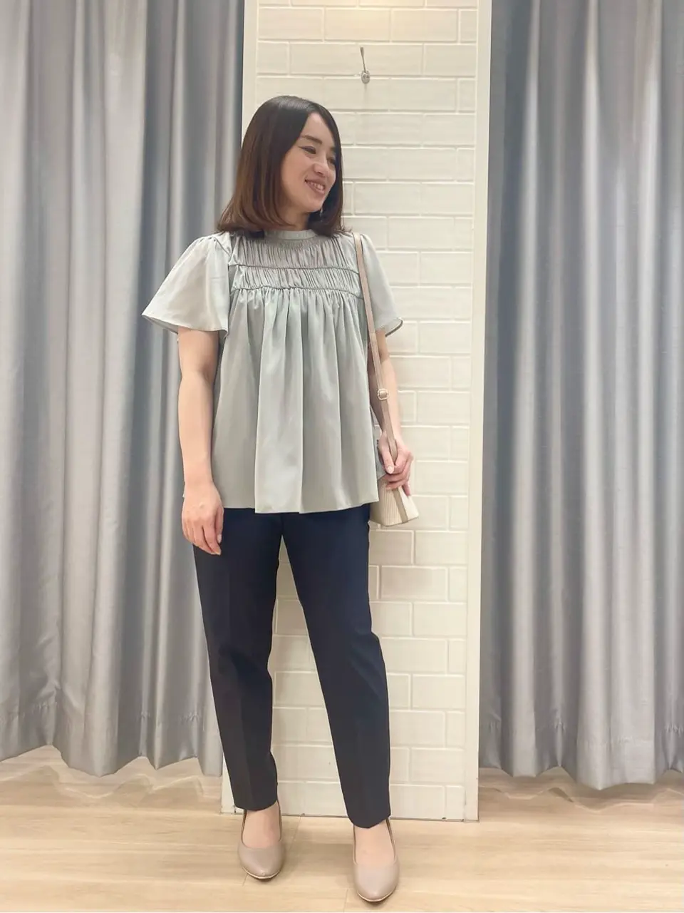 ANY SIS 丸岡 コーディネート画像