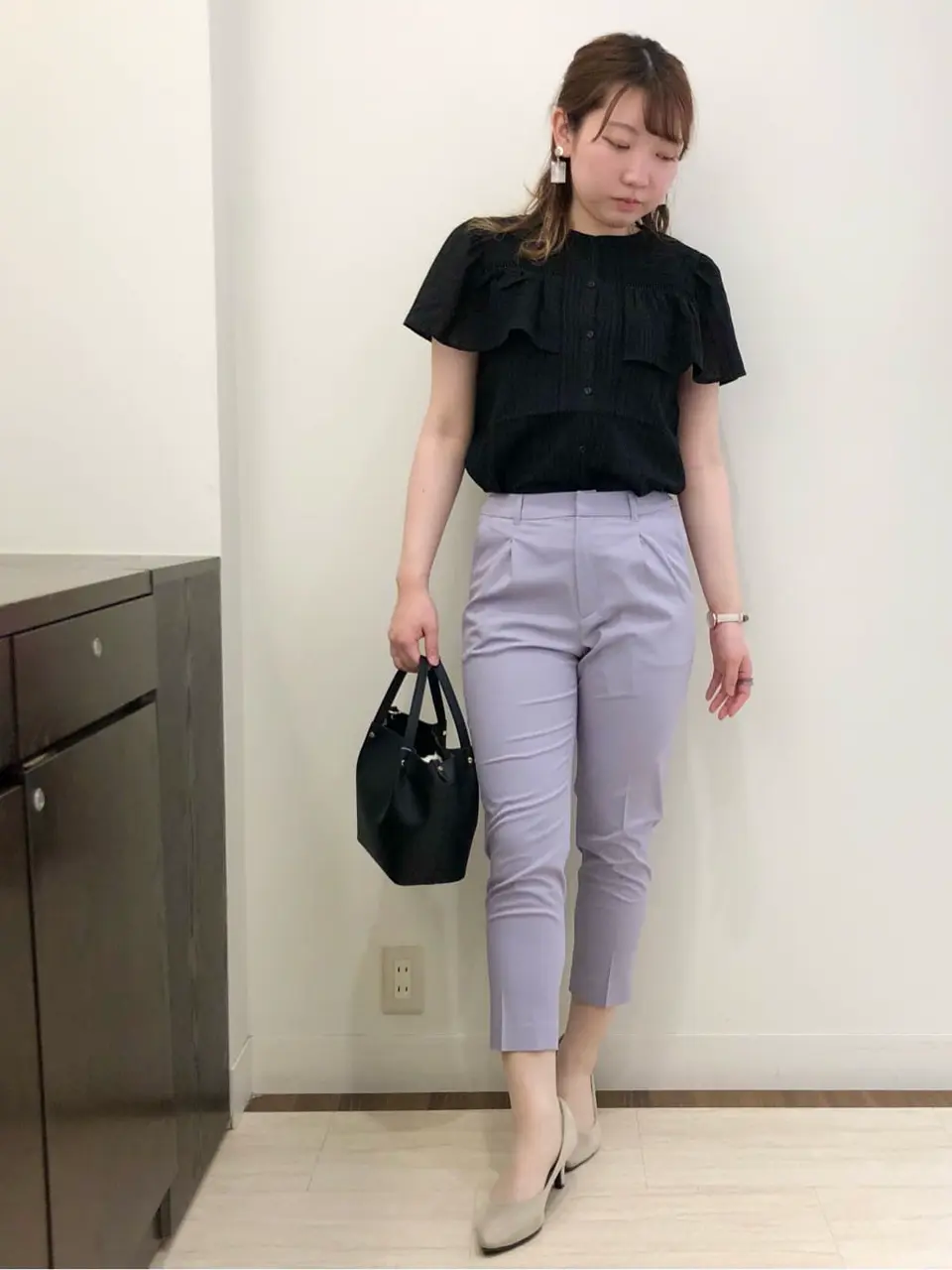 ANY SIS スタッフ コーディネート画像