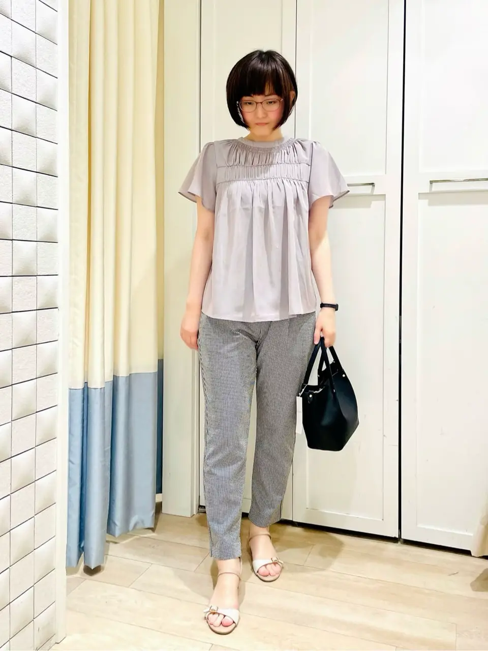 ANY SIS スタッフ コーディネート画像