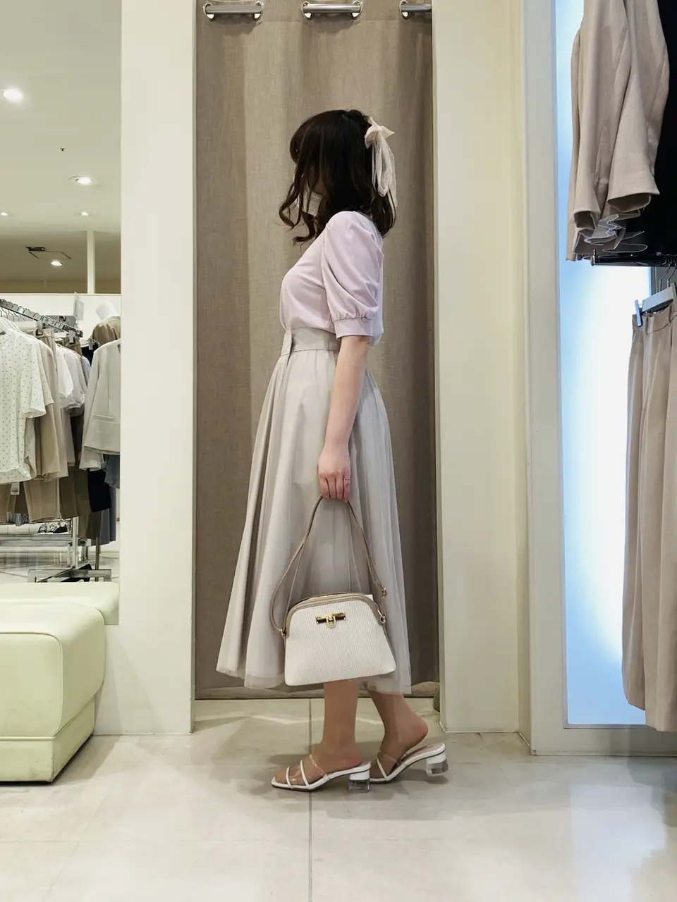 ANY SIS 川根　彩 コーディネート画像