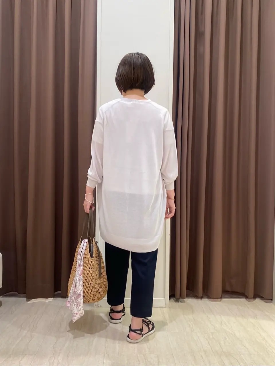 ANY SIS 岩本 コーディネート画像