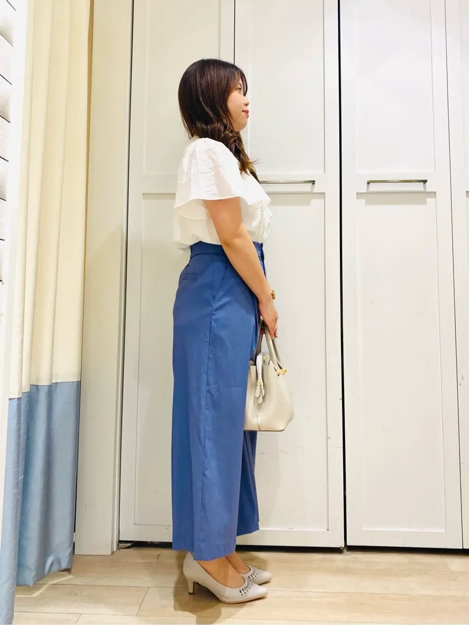 ANY SIS スタッフ コーディネート画像