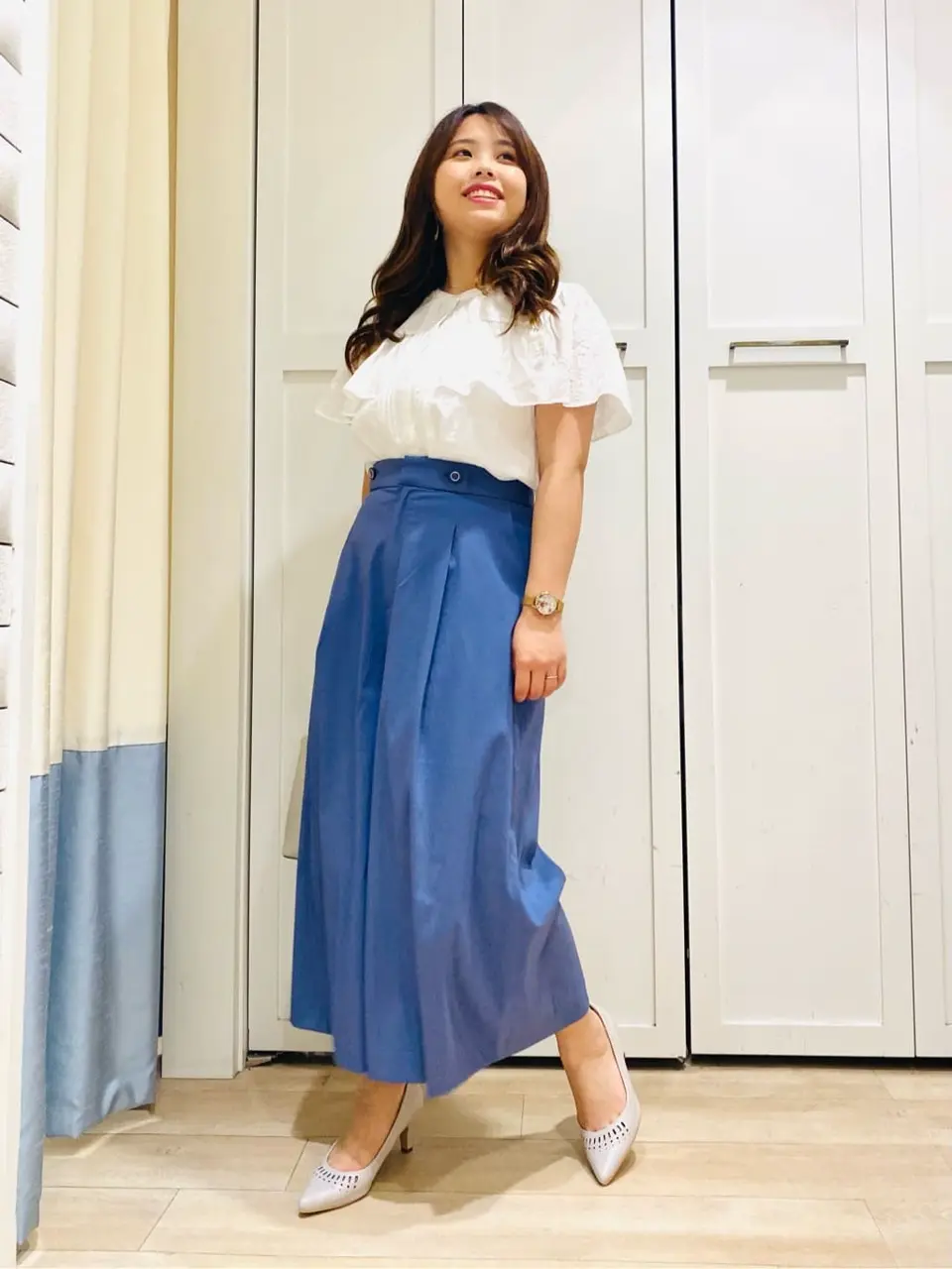 ANY SIS スタッフ コーディネート画像