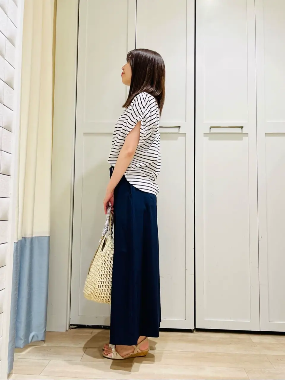 ANY SIS スタッフ コーディネート画像