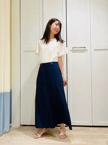 ANY SIS スタッフ コーディネート画像