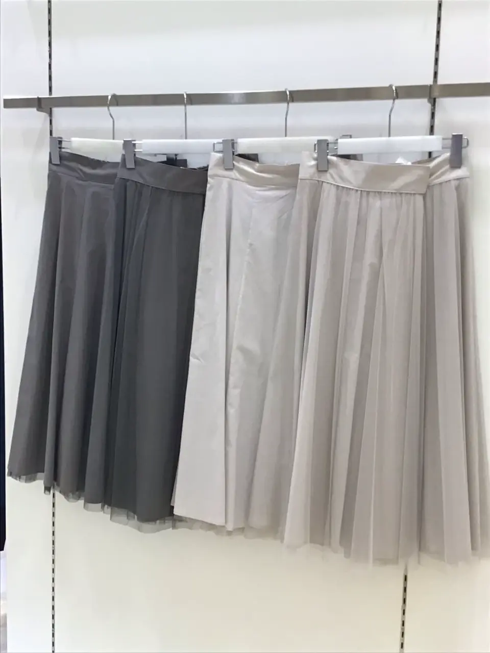 ANY SIS 布川 コーディネート画像