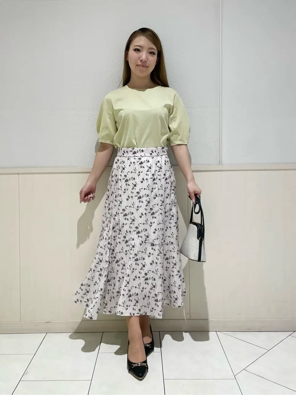 ANY SIS 土居 コーディネート画像