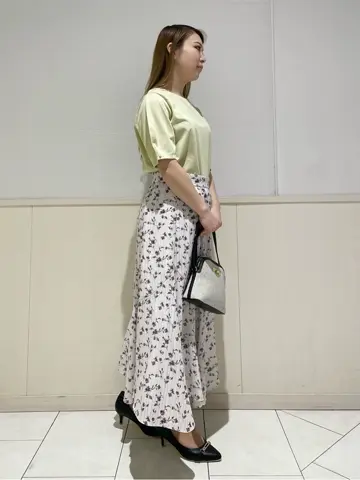 ANY SIS 土居 コーディネート画像