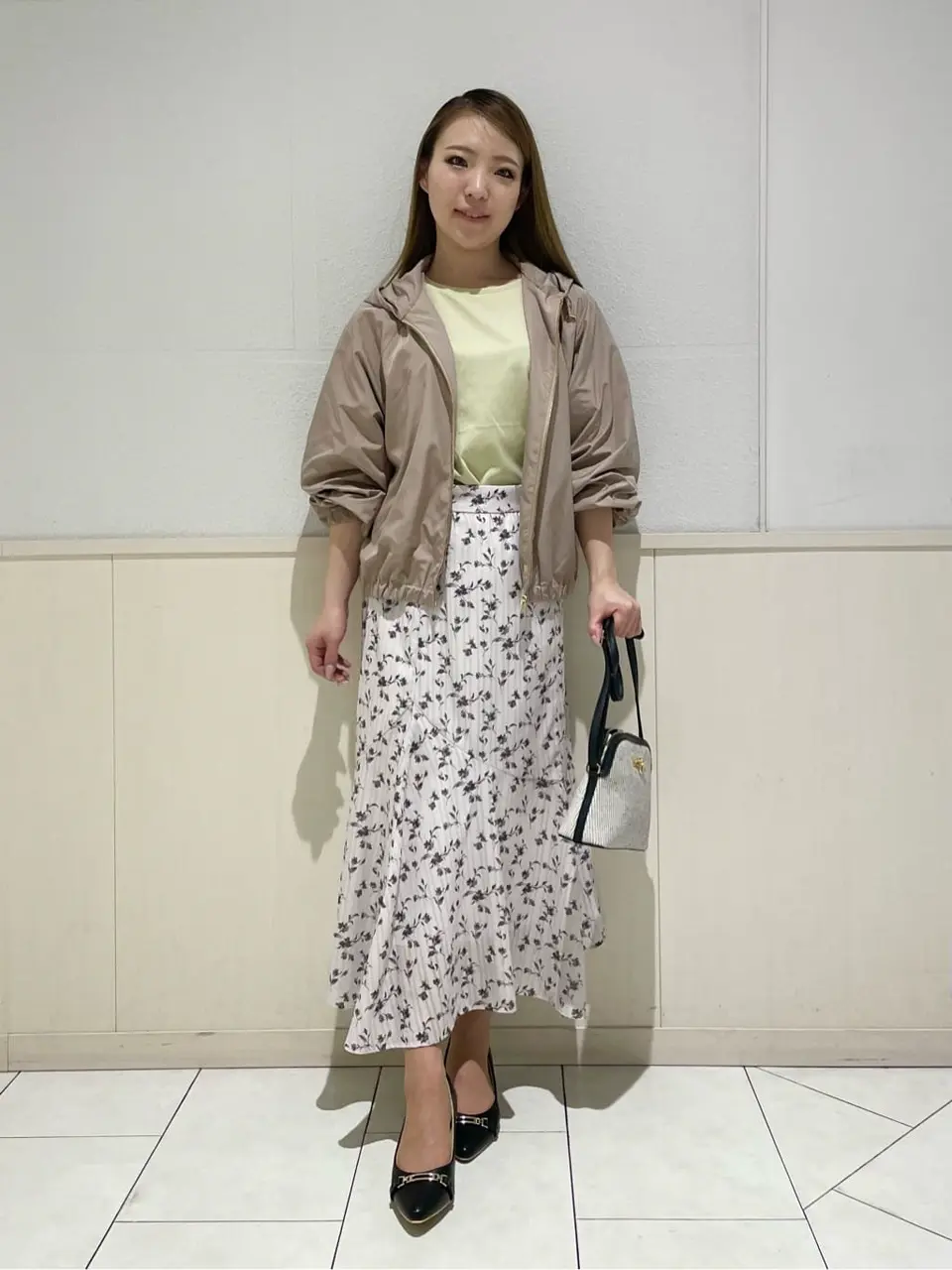 ANY SIS 土居 コーディネート画像