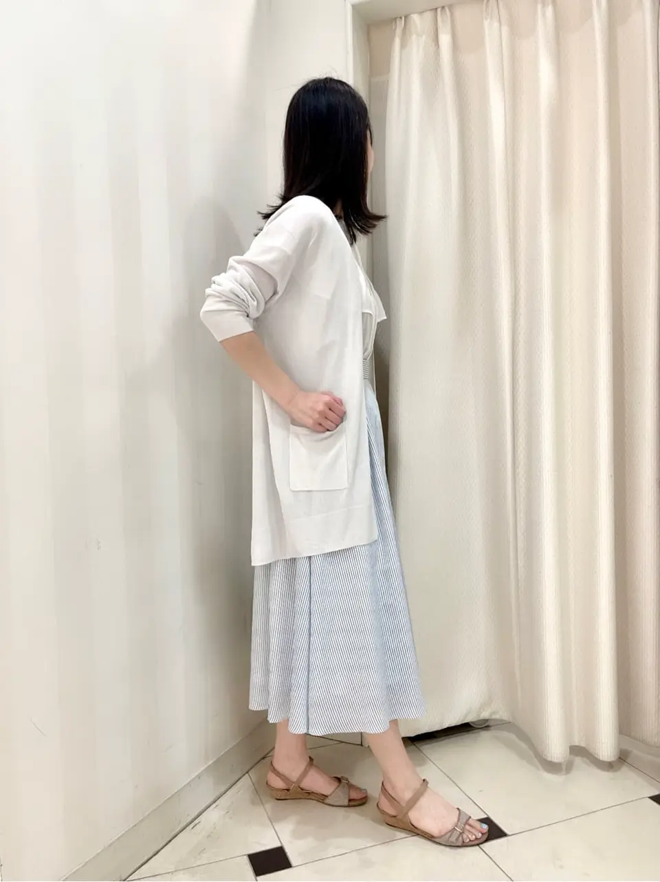 ANY SIS 金井 コーディネート画像