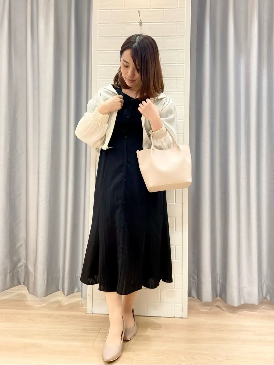 ANY SIS 丸岡 コーディネート画像