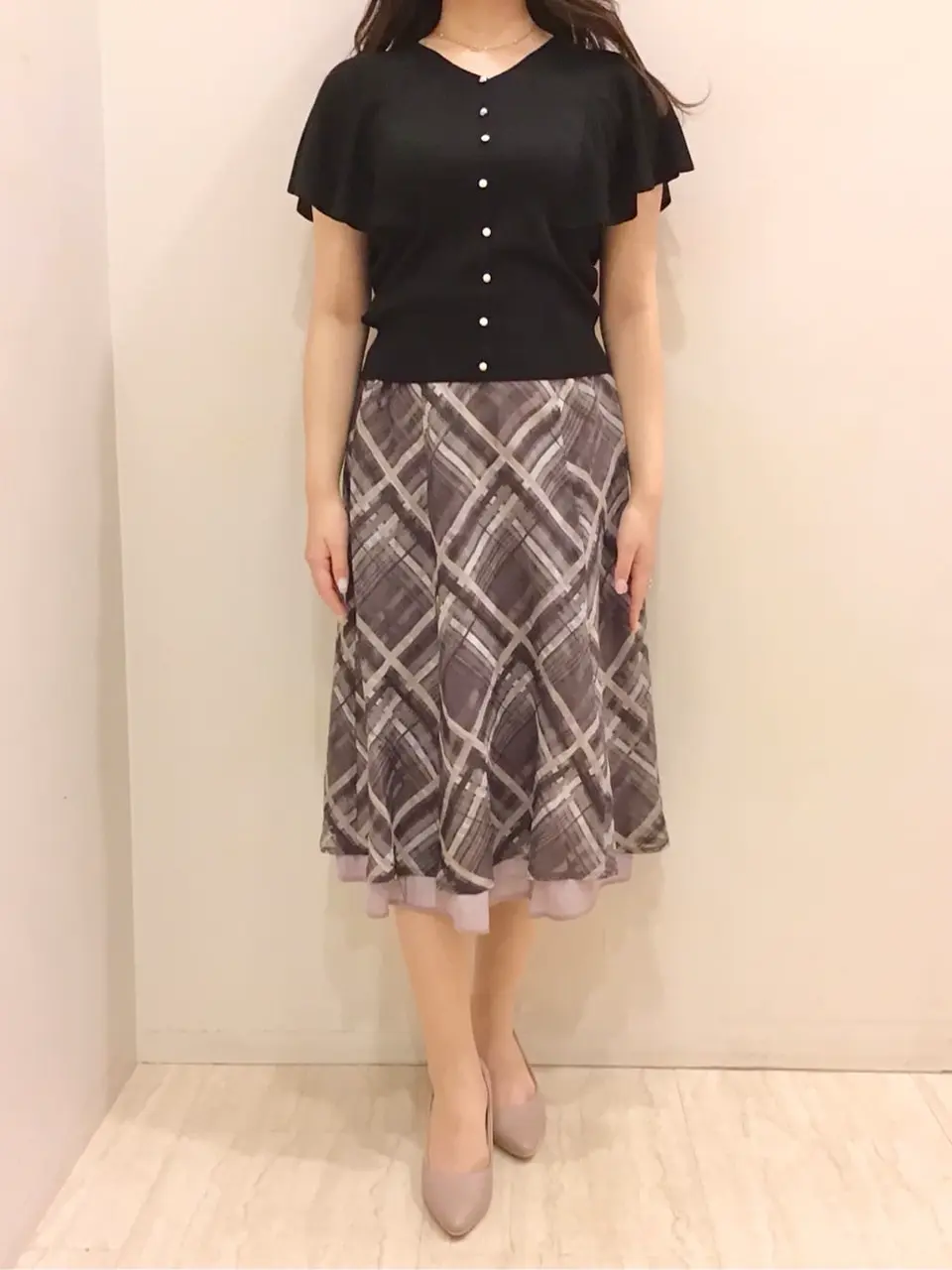 ANY SIS スタッフ コーディネート画像