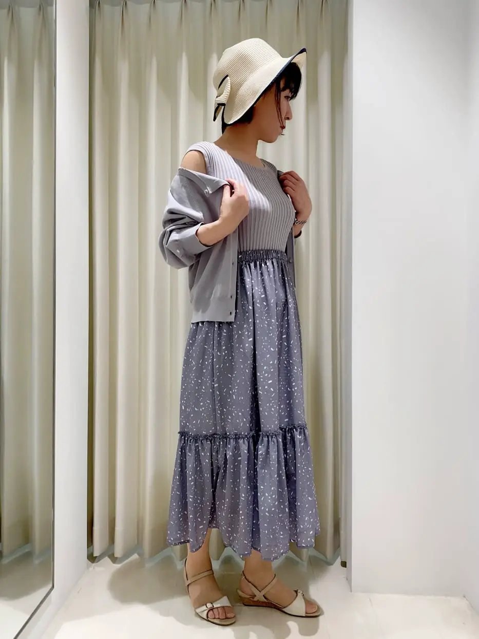 ANY SIS 山田 コーディネート画像