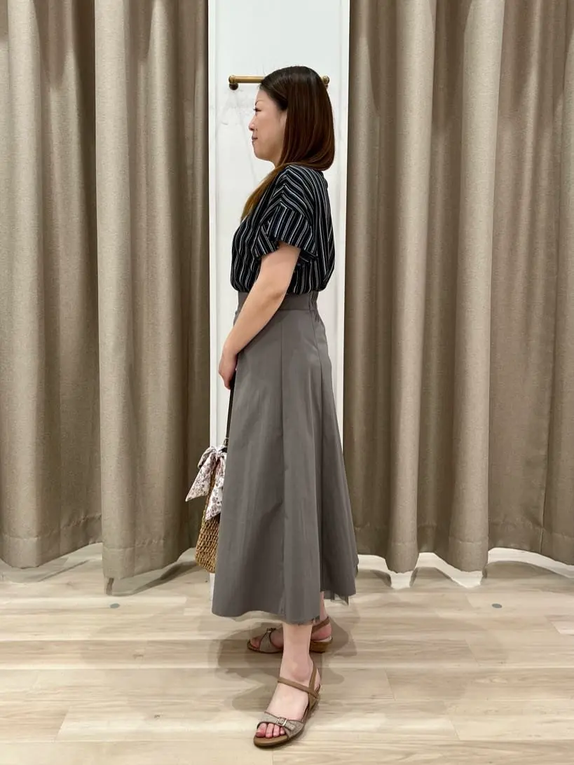 ANY SIS 瀬野 コーディネート画像