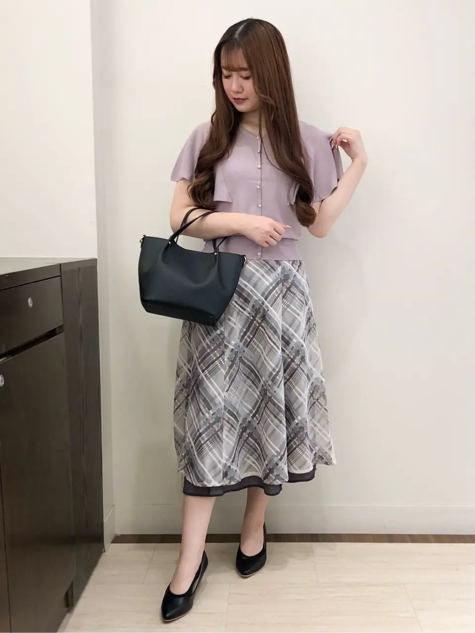 ANY SIS スタッフ コーディネート画像