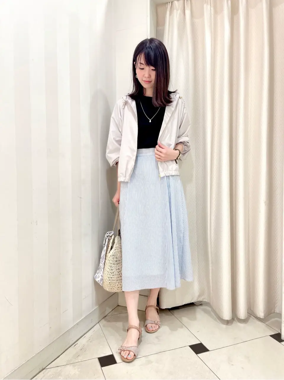 ANY SIS 金井 コーディネート画像