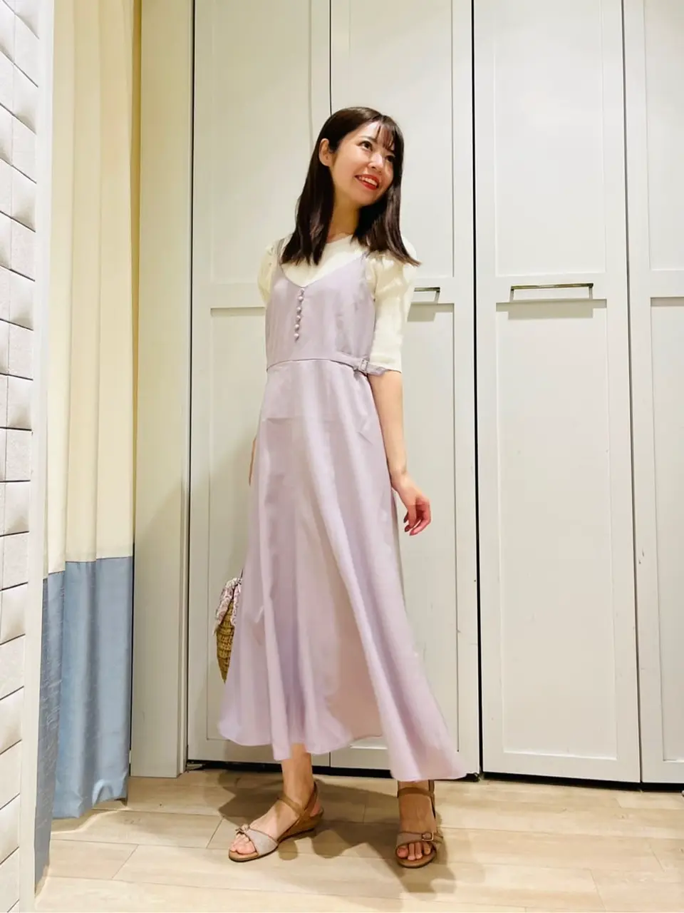 ANY SIS スタッフ コーディネート画像