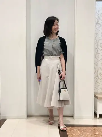 ANY SIS スタッフ コーディネート画像