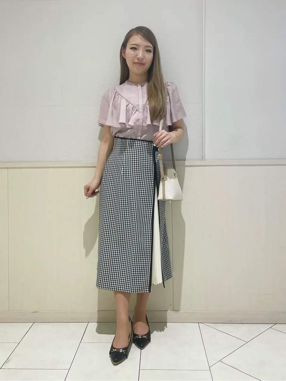 ANY SIS 土居 コーディネート画像