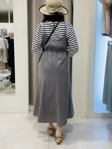 ANY SIS 川根　彩 コーディネート画像