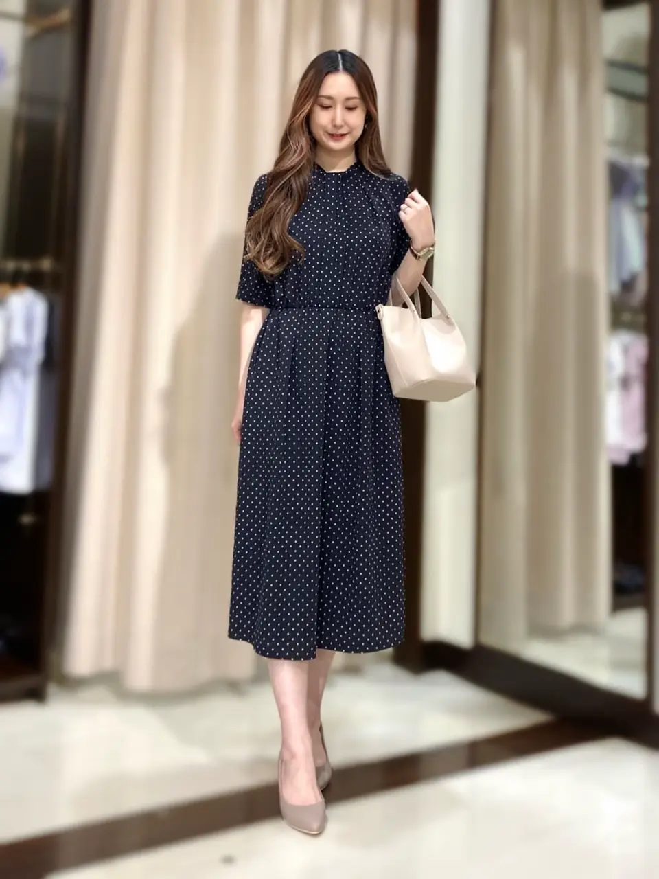 ANY SIS STAFF コーディネート画像