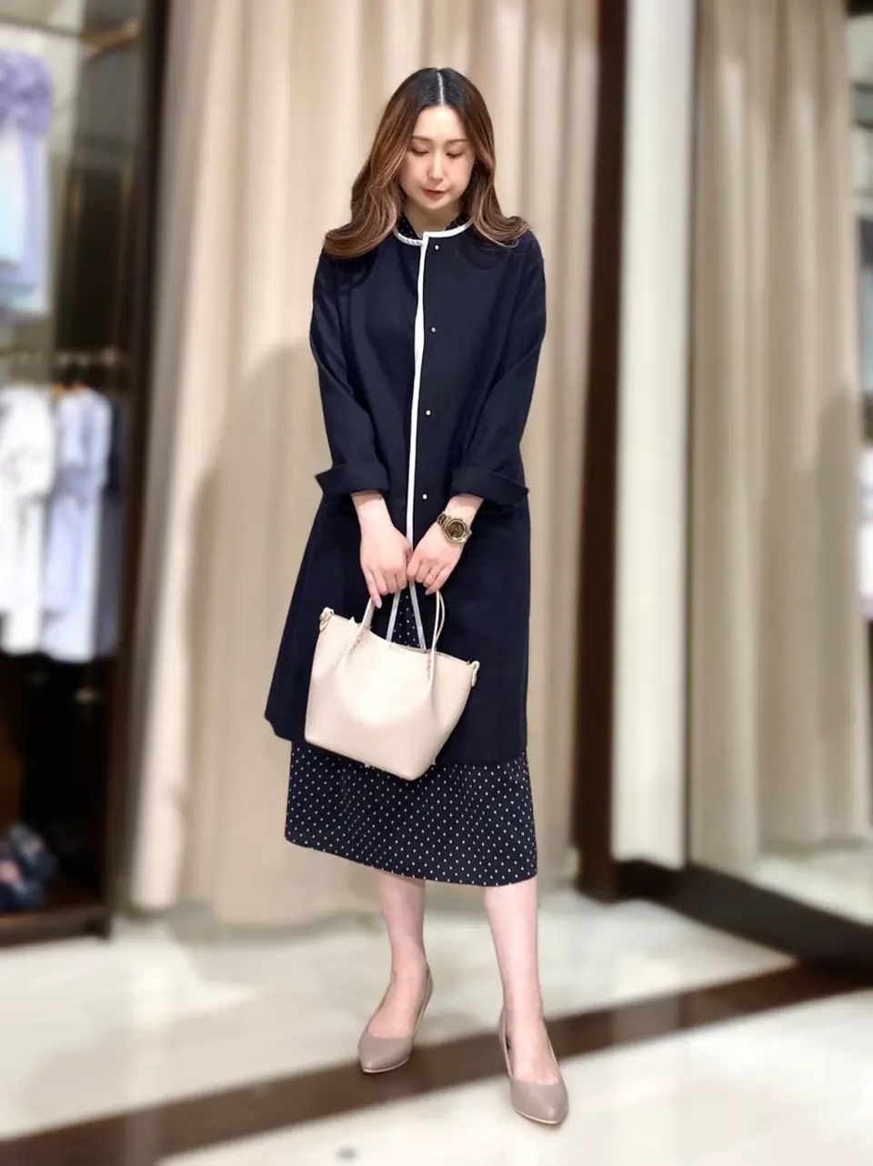 ANY SIS STAFF コーディネート画像