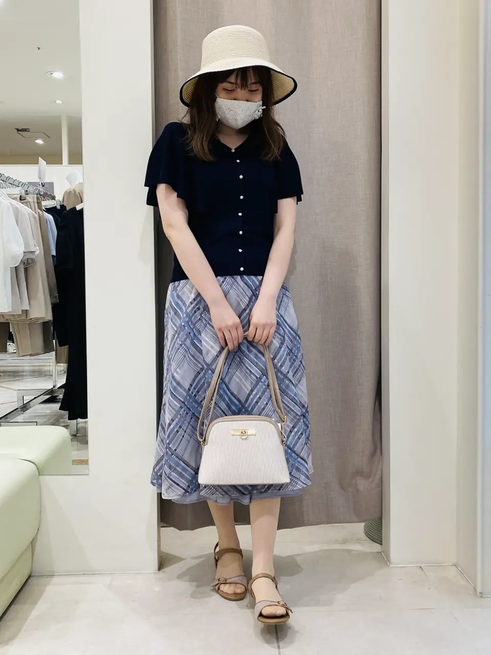  川根　彩 コーディネート画像