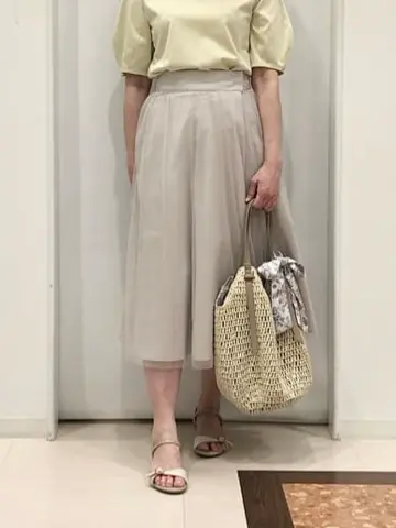 ANY SIS スタッフ コーディネート画像