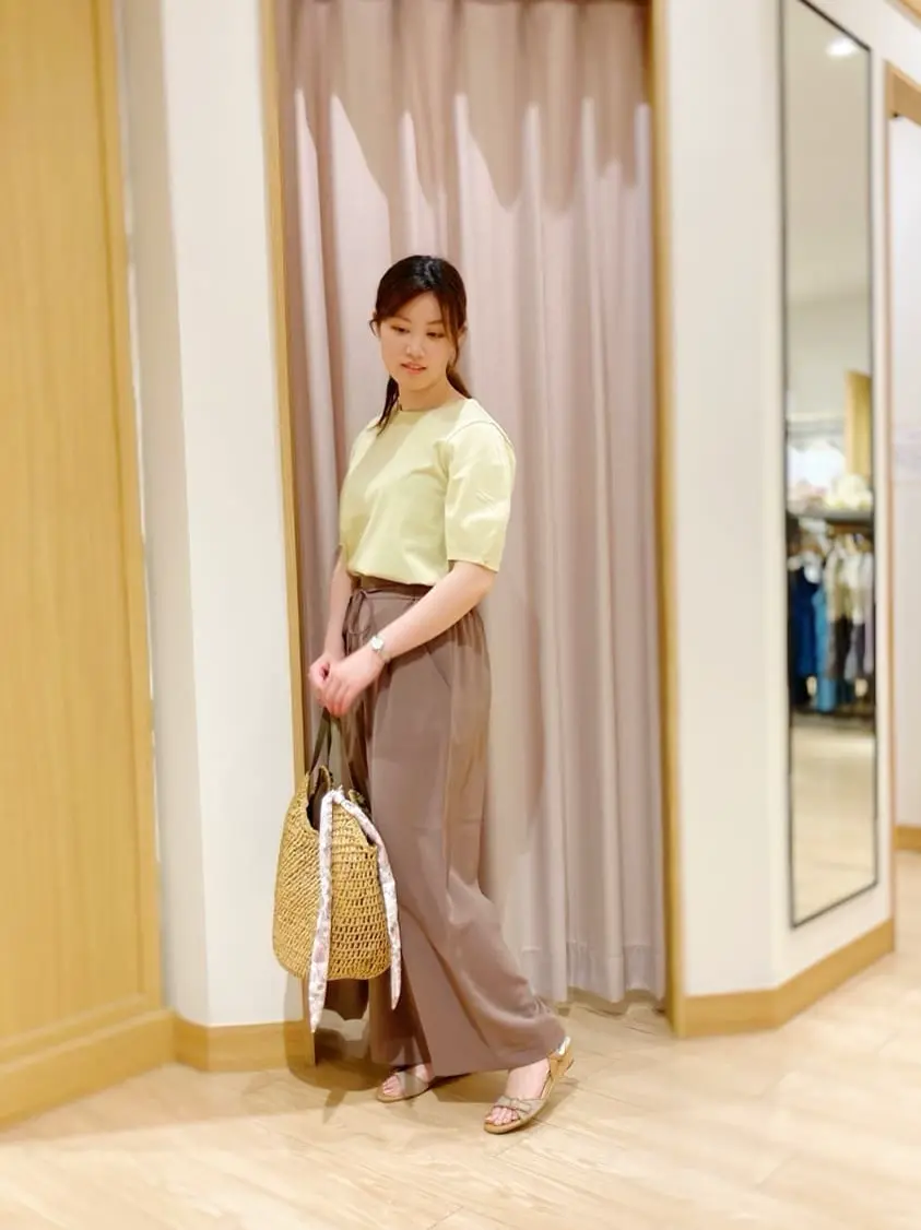 ANY SIS 濱口 コーディネート画像