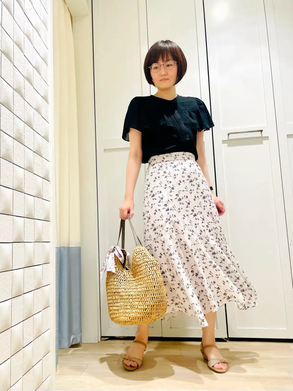 ANY SIS スタッフ コーディネート画像