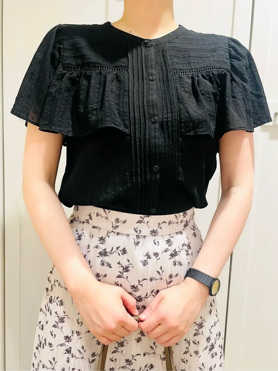 ANY SIS スタッフ コーディネート画像