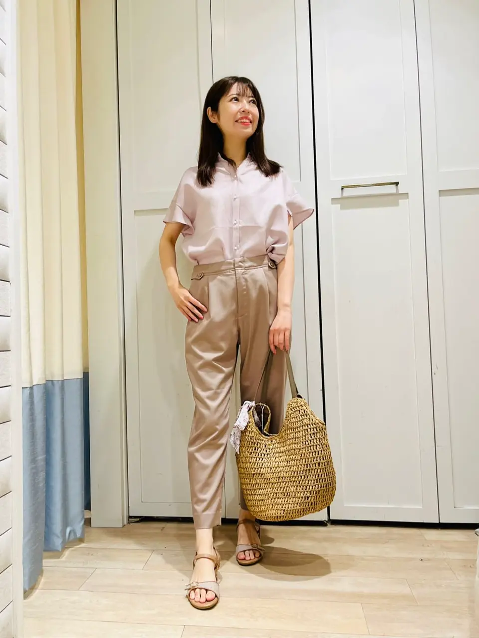 ANY SIS スタッフ コーディネート画像