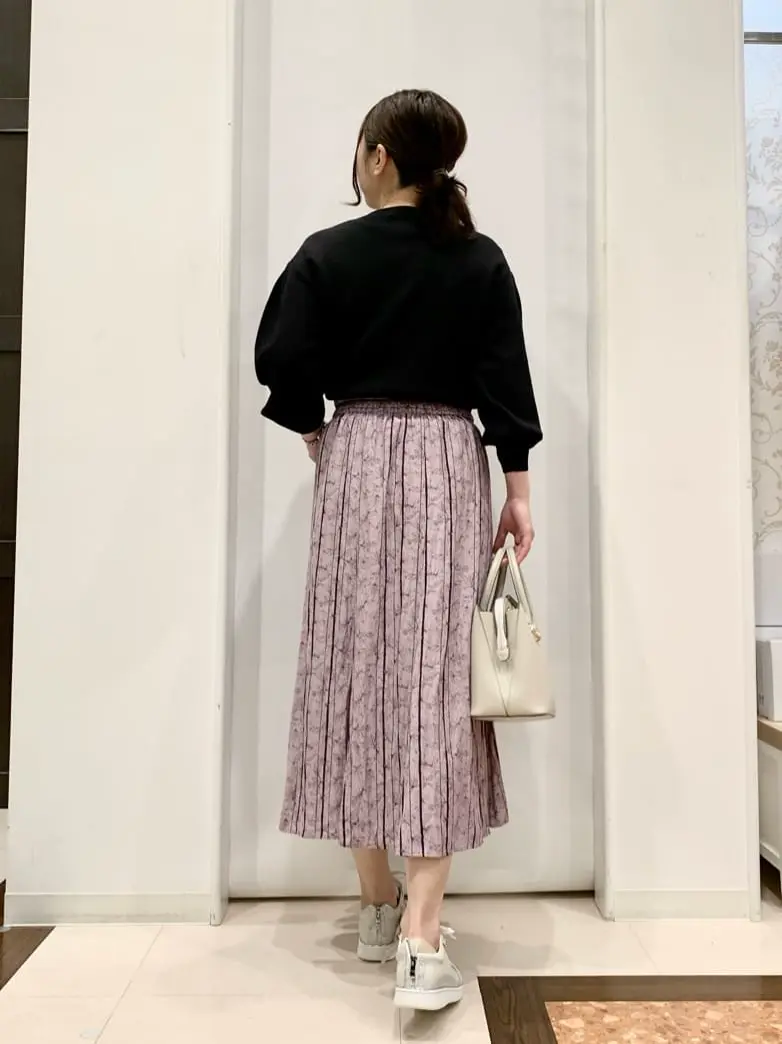 ANY SIS 横田 コーディネート画像