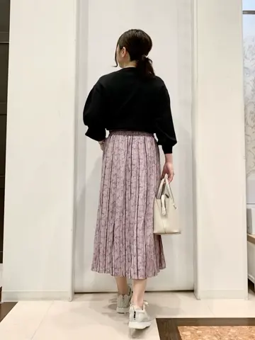 ANY SIS 横田 コーディネート画像