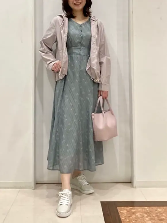 ANY SIS 横田 コーディネート画像