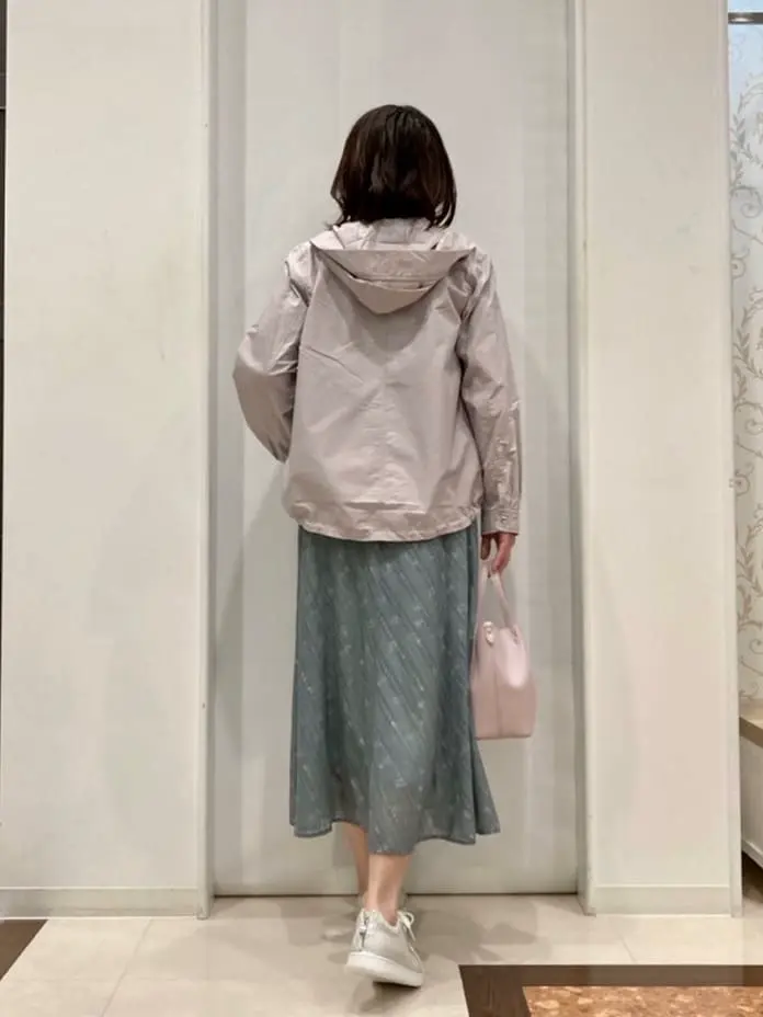 ANY SIS 横田 コーディネート画像