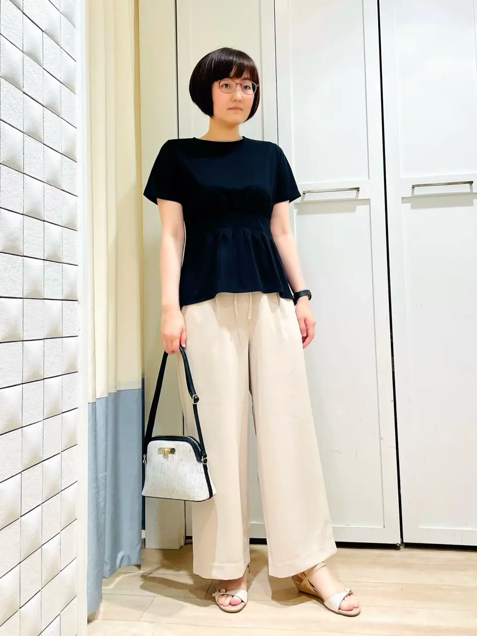 ANY SIS スタッフ コーディネート画像