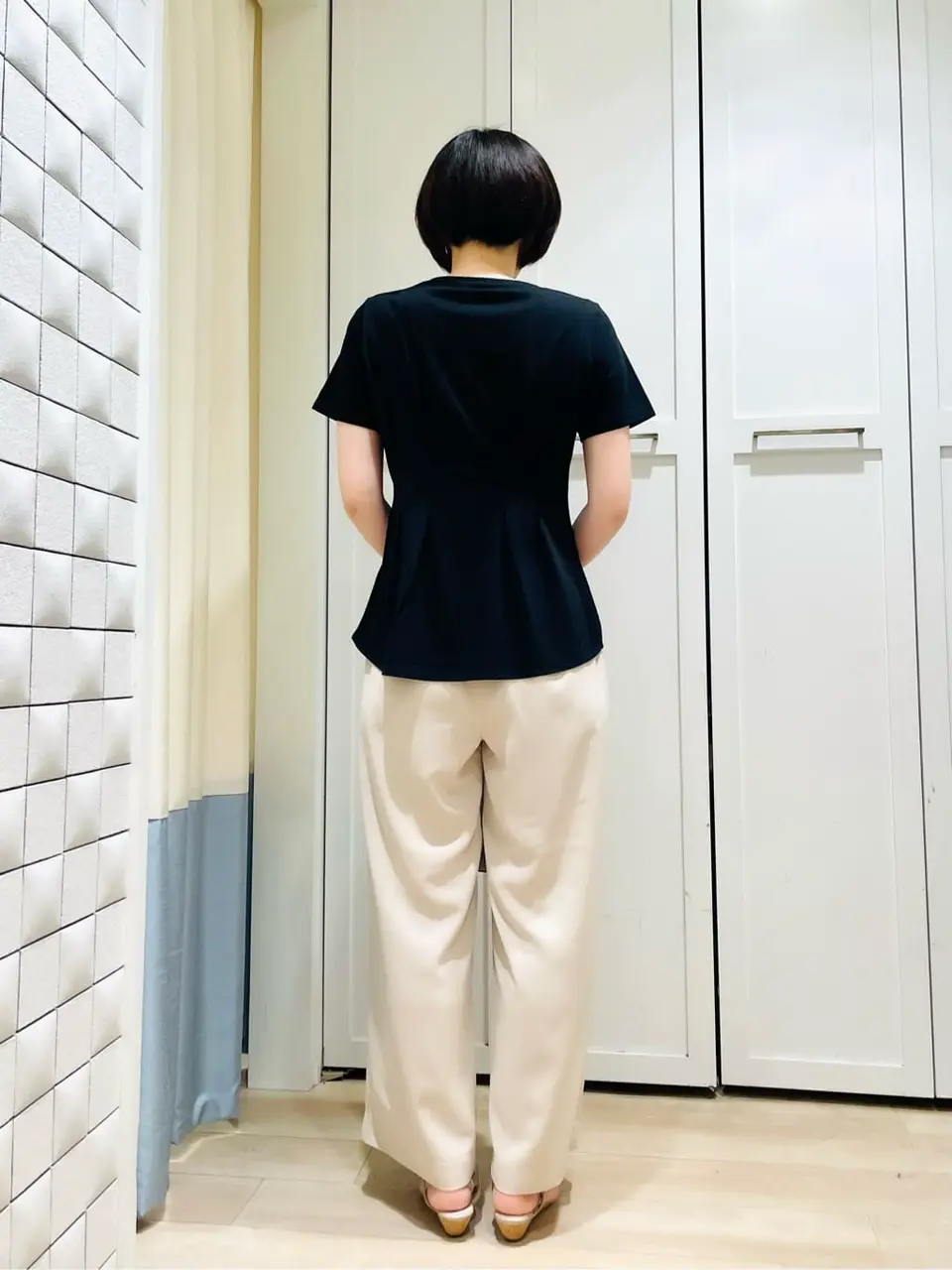 ANY SIS スタッフ コーディネート画像