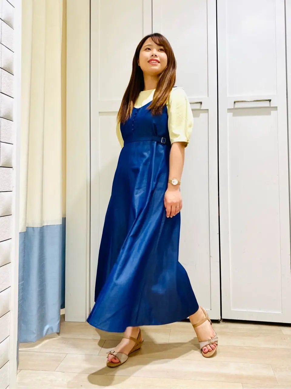 ANY SIS スタッフ コーディネート画像