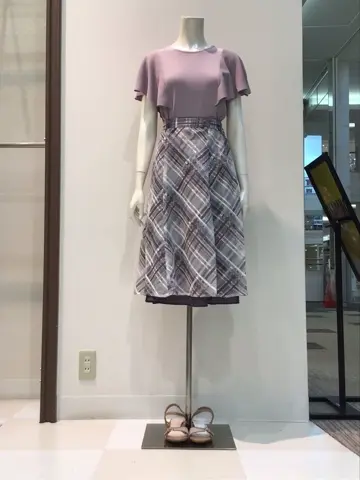 ANY SIS 布川 コーディネート画像