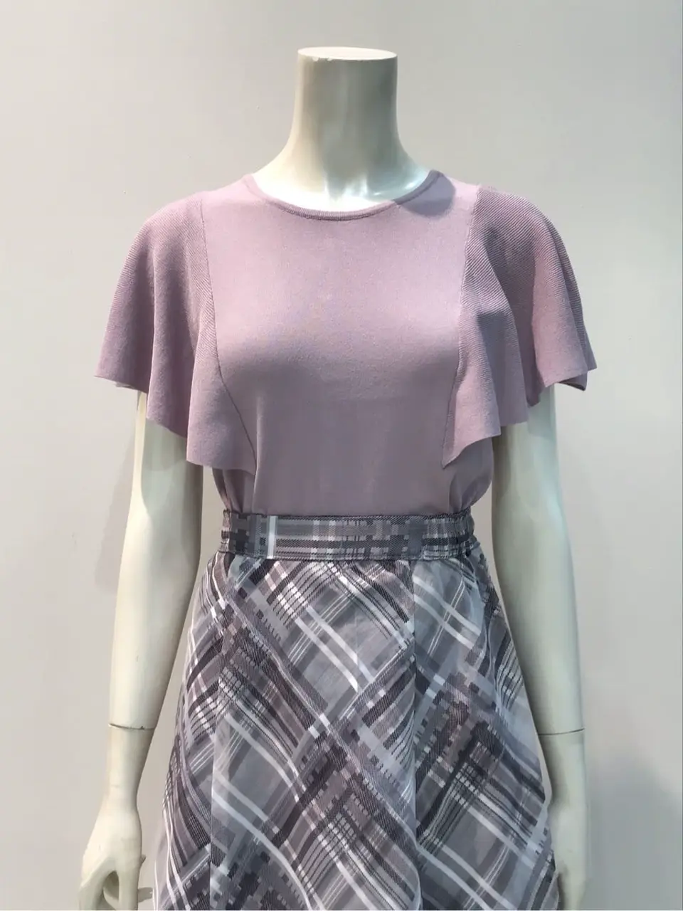 ANY SIS 布川 コーディネート画像