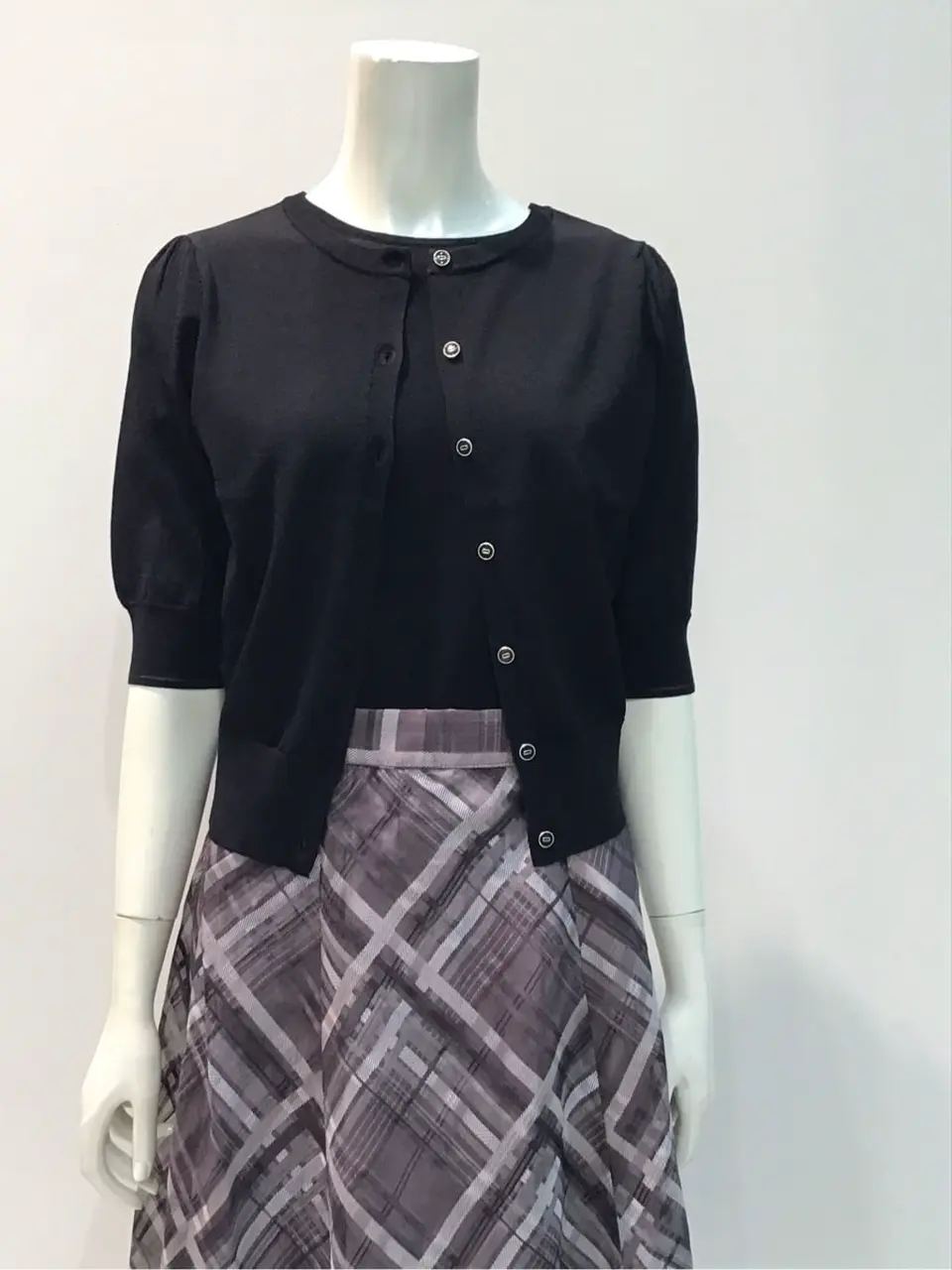 ANY SIS 布川 コーディネート画像