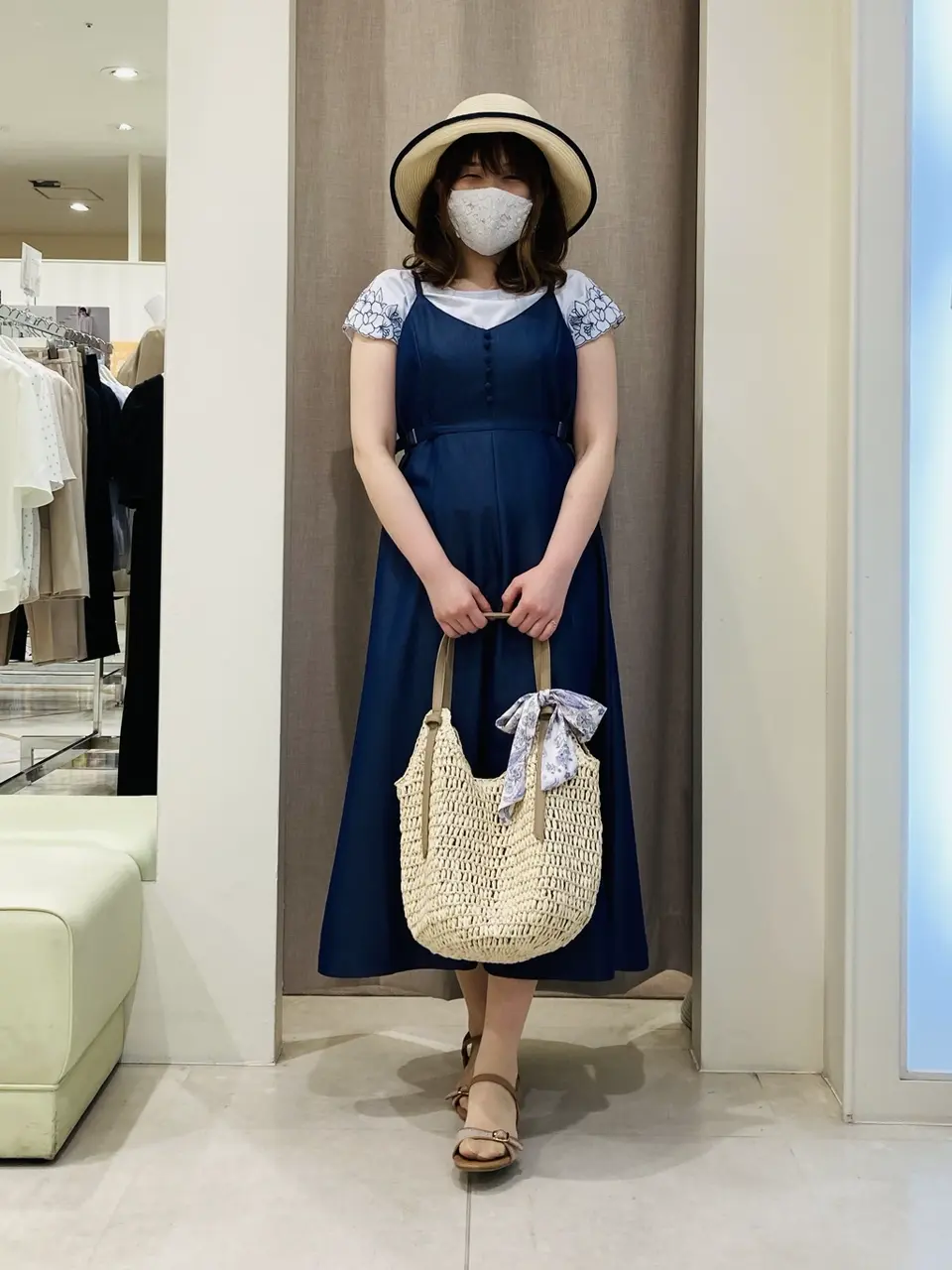  川根　彩 コーディネート画像