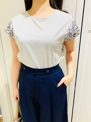 ANY SIS 藤田 コーディネート画像