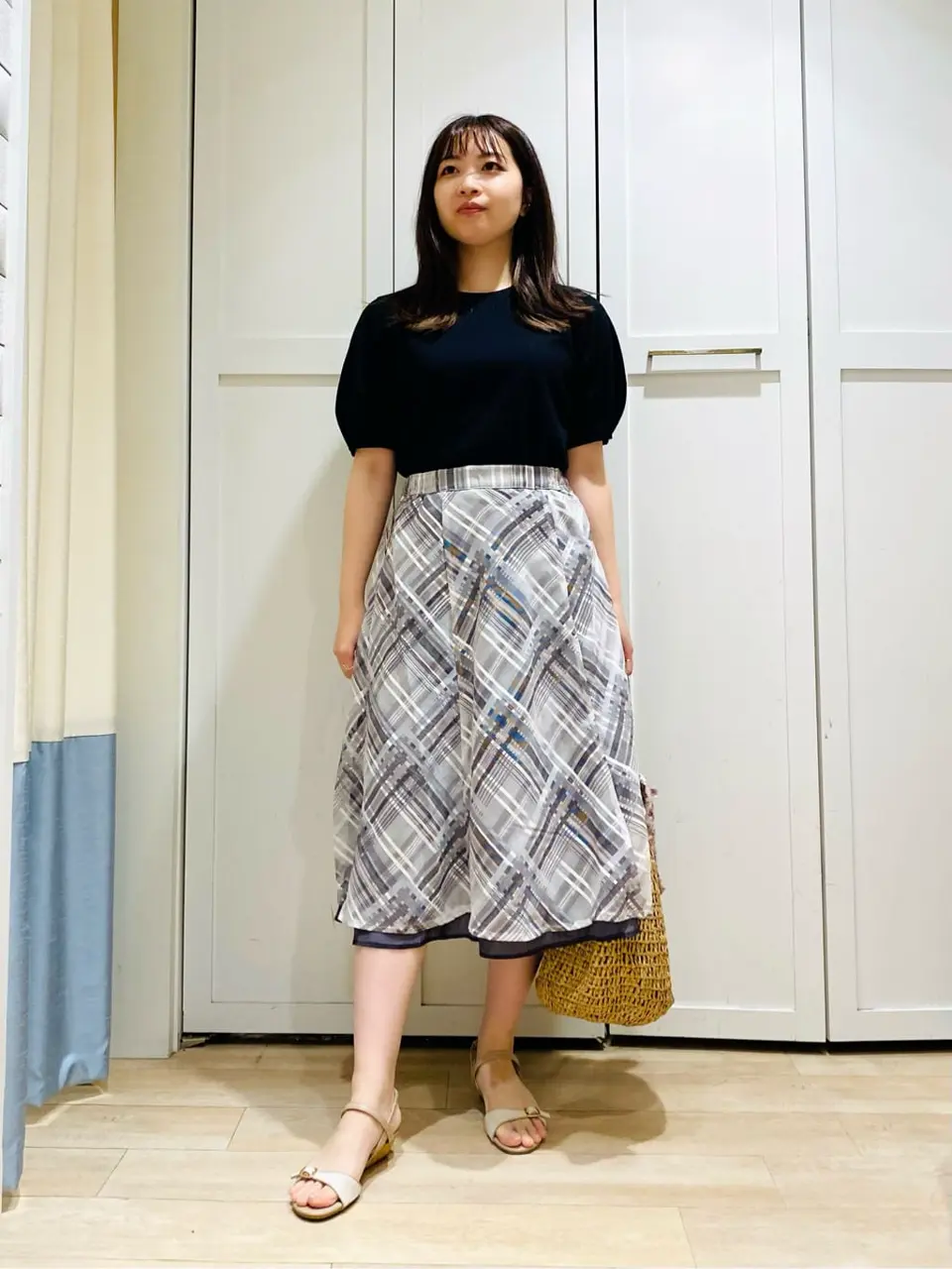 ANY SIS 藤田 コーディネート画像