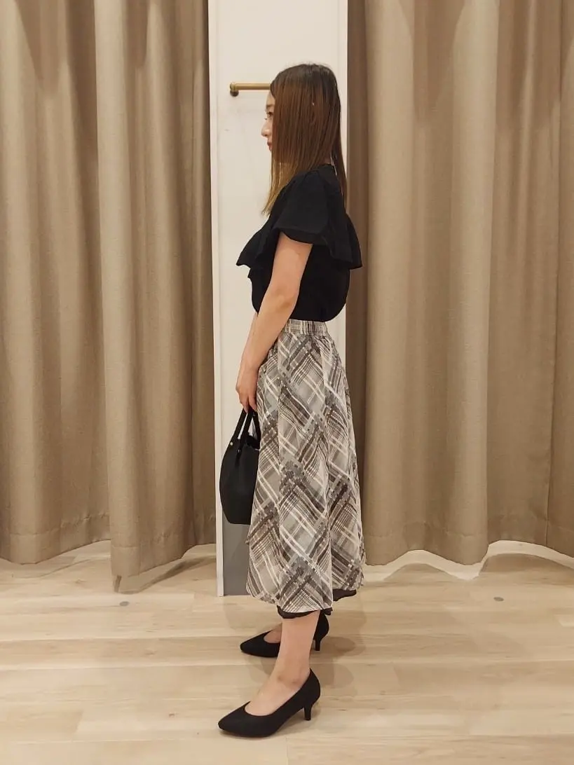 ANY SIS 齋藤 コーディネート画像